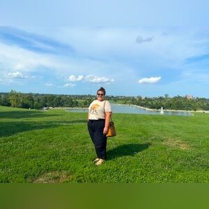 Meet your Posher, Madeline